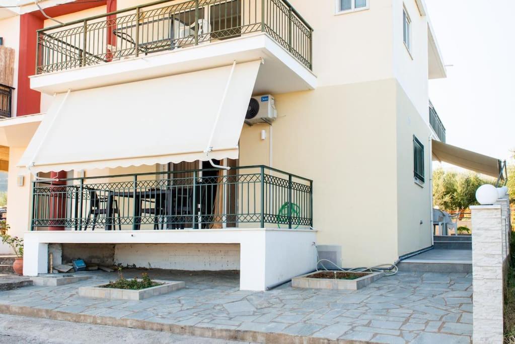 Όμορφο Παραθασυγκρότημα Ενοικιαζόμενων Καταλυμάτων Ως Ολόκληρος Χώρος - Chrani, Ελλάδαλάσσιο Διαμέρισμα Экстерьер фото